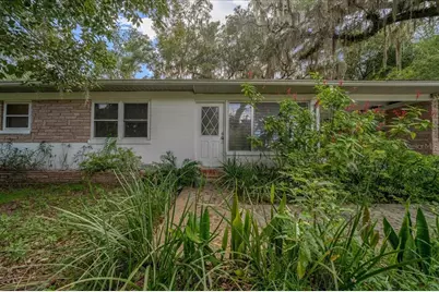 918 NE 10th Avenue, Ocala, FL 34470 - Photo 1