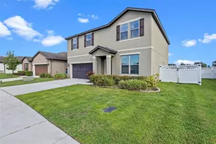 8723 Hinsdale Heights Dr, Polk City, FL 33868 - Photo 1