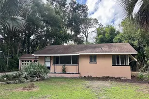 1016 NE 6th St, Ocala, FL 34470 - Photo 1