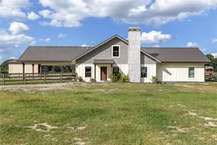 11999 Co Rd 223, Oxford, FL 34484 - Photo 1