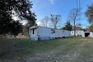 12863 SE 7th Ln, Silver Springs, FL 34488 - Photo 1