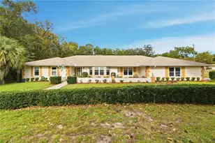 9825 SW 202nd Avenue Rd, Dunnellon, FL 34431 - Photo 1