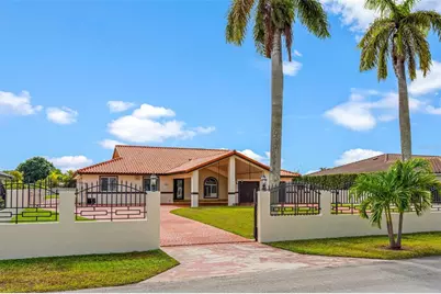 14040 SW 14th Street, Miami, FL 33184 - Photo 1