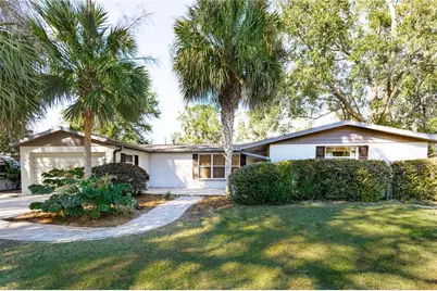 630 E Country Club Drive, Williston, FL 32696 - Photo 1