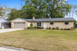 903 NE 17th Ct, Ocala, FL 34470 - Photo 1
