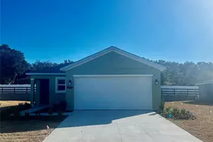 3697 NE 32nd Ct, Ocala, FL 34479 - Photo 1