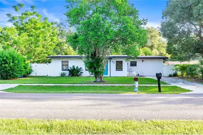 261 1st Street, Chuluota, FL 32766 - Photo 1