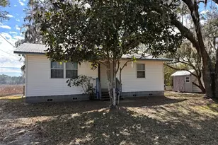 14776 NE 86th Ln, Silver Springs, FL 34488 - Photo 1