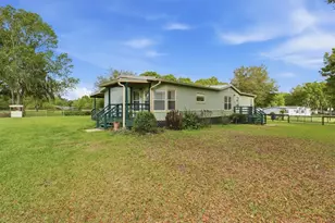 18558 Northeast 12th Court, Citra, FL 32113 - Photo 1