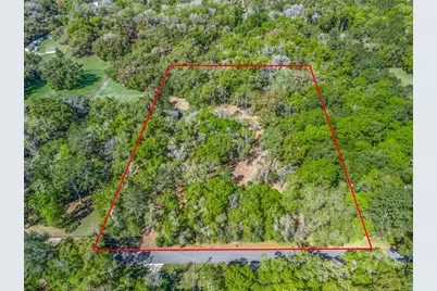 68 Lake View Drive E, Ocala, FL 34482 - Photo 1