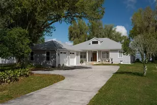 12495 SE Sunset Harbor Rd, Weirsdale, FL 32195 - Photo 1