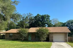 3026 NE 39th Pl, Ocala, FL 34470 - Photo 1