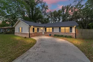 3060 NE 45th St, Ocala, FL 34479 - Photo 1