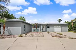1620 NW 20th Ave, Crystal River, FL 34428 - Photo 1