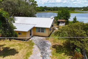 16885 SE 71 St, Ocklawaha, FL 32179 - Photo 1