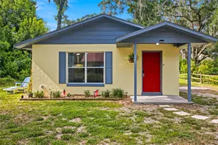 1850 NE 61st Pl, Ocala, FL 34479 - Photo 1