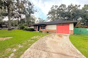601 NE 26th St, Ocala, FL 34470 - Photo 1