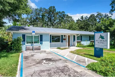 127 Avenue C SE, Winter Haven, FL 33880 - Photo 1