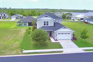 445 Waterfern Trail Dr, Auburndale, FL 33823 - Photo 1