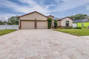 607 S 16th St, Haines City, FL 33844 - Photo 1