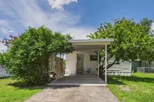 3636 Lazy Lake Dr S, Lakeland, FL 33801 - Photo 1