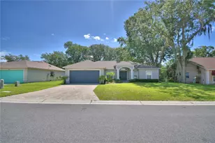 6028 Hillside Heights Dr, Lakeland, FL 33812 - Photo 1