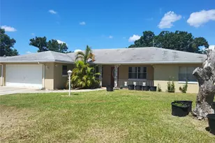 514 7th St S, Dundee, FL 33838 - Photo 1