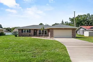 165 Lagoon Rd, Winter Haven, FL 33884 - Photo 1