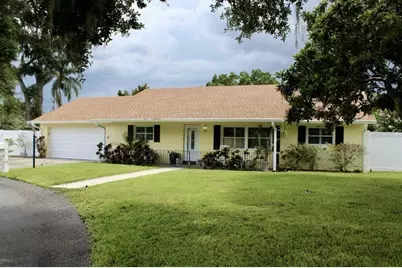 217 Shore Loop, Winter Haven, FL 33884 - Photo 1