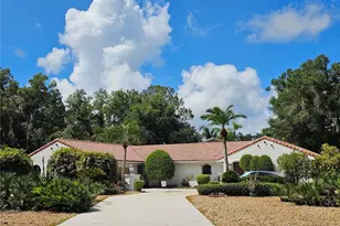 200 Island Way, Winter Haven, FL 33884 - Photo 1