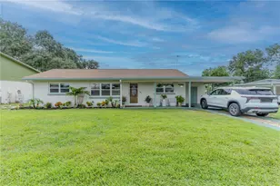 2353 N Crystal Lake Dr, Lakeland, FL 33801 - Photo 1