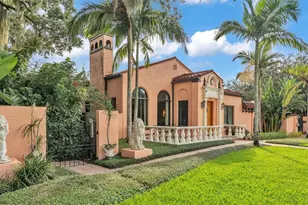 1332 Evalyn Dr SE, Winter Haven, FL 33880 - Photo 1