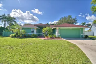 834 Arietta Cir N, Auburndale, FL 33823 - Photo 1