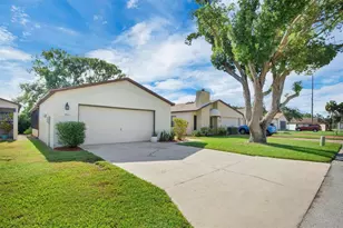 1806 Columbia Dr, Winter Haven, FL 33881 - Photo 1