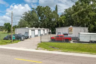 1641 N Combee Rd, Lakeland, FL 33801 - Photo 1