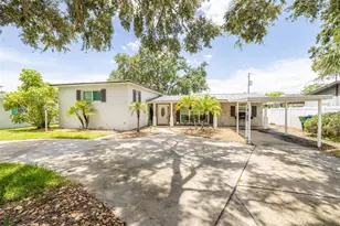 4605 S Cooper Pl, Tampa, FL 33611 - Photo 1