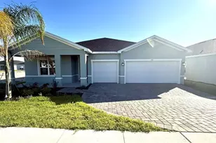 1718 Upland Ln, Winter Haven, FL 33884 - Photo 1