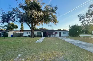 674 Avenue L SE, Winter Haven, FL 33880 - Photo 1