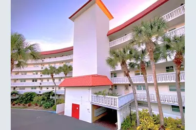 601 N McDonald Street #206, Mount Dora, FL 32757 - Photo 1