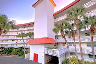 601 N McDonald St, Mount Dora, FL 32757 - Photo 1