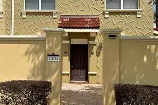 2404 Bella Vista Dr, Davenport, FL 33897 - Photo 1