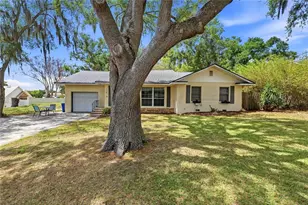 104 11th St SE, Winter Haven, FL 33880 - Photo 1