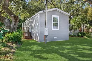 9404 Loras St, New Port Richey, FL 34654 - Photo 1