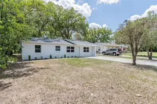 1634 S Warren Ave, Lakeland, FL 33803 - Photo 1