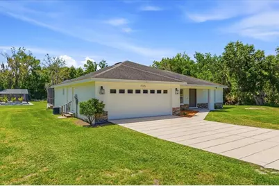 7125 Honeysuckle Drive, Lakeland, FL 33813 - Photo 1