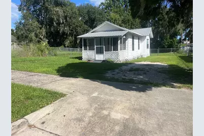 228 W Bullard Avenue, Lake Wales, FL 33853 - Photo 1