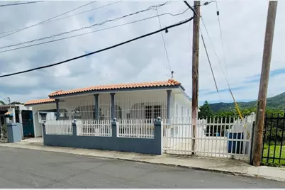 995 Calle 32 Caracoles III, Penuelas, PR 00624 - Photo 1