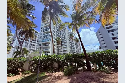 7063 187 Isla Verde Rd #405, Carolina, PR 00979 - Photo 1