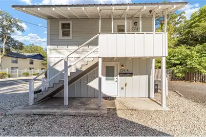 302 NW 7th Terrace, Gainesville, FL 32601 - Photo 1