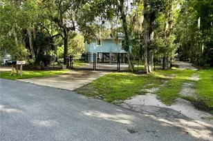 23733 Basin Dr, Astor, FL 32102 - Photo 1